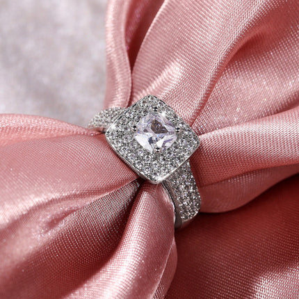 Full Diamond Micro-Paved Princess Diamond Zircon Ring European and American Luxury Engagement Ring Light Luxury Fashion Hand Jewelry