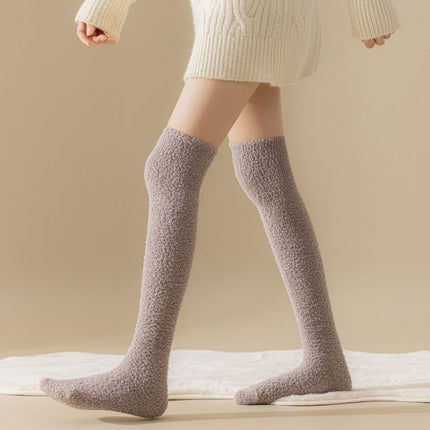 Women's Coral Fleece Over-The-Knee Socks, Autumn and Winter Floor Socks, Towel Socks, High Tube Maternity Socks, Essential for Keeping Warm in Winter