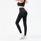 Black / M