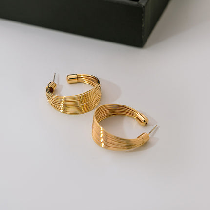 European and American Style Simple Elegant Metal Wind Ring Earrings Retro Exaggerated Irregular Electroplating High-grade Earrings for Women
