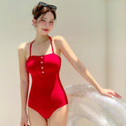 Red / M