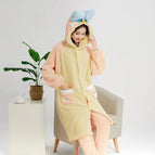 Yellow donald duck and pants high quality nightgown / S