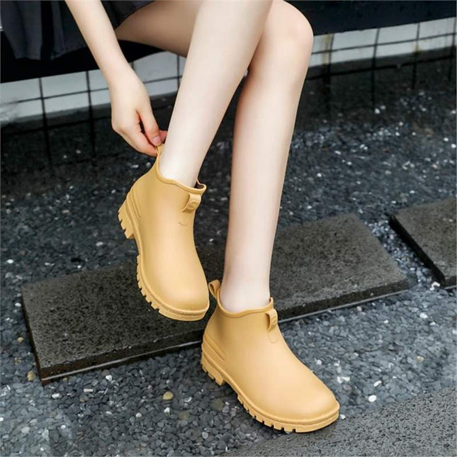 Cross-border Japanese Rain Shoes Women's Adult Non-slip Short Rain Boots Kitchen Work Waterproof Platform fleece-lined Water Shoes Women