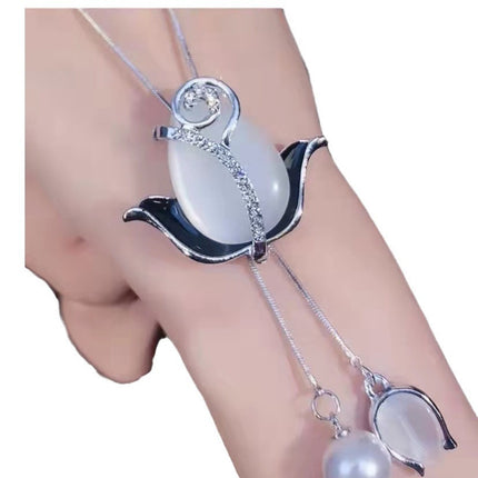 Cross-Border European and American Style Sweater Chain Women's Long Necklace Light Luxury Versatile Autumn and Winter Tulip Decoration Wholesale Chain