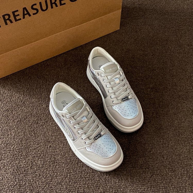 Niche Retro Silver Sneakers for Women, Trendy on Instagram, 2026 New Design, Breathable Flat-Soled American-Style Sports Casual Shoes
