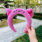 Rose red cat b0109