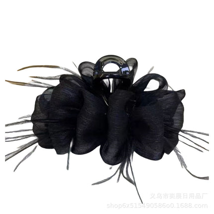 SOURCE manufacturer TikTok popular feather mesh bubble fluffy cloud large grip back head Princess head shark clip