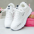 White and black 8902 with cotton / 35