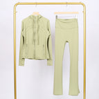 Fragrant green hooded jacket and bell-bottom pants suit / 2/S