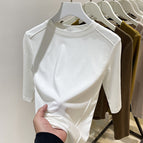White / M