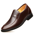 Brown interior heightening shoes / 38