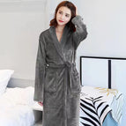 A dark gray robe (male and female) / M -40.00 kg-5.00 kg