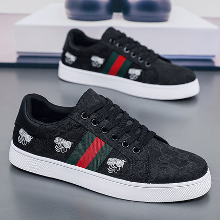 European Bee Men's Canvas Shoes Fashionable Breathable Sneakers Sports Shoes for Male Students Fashion Casual Shoes
