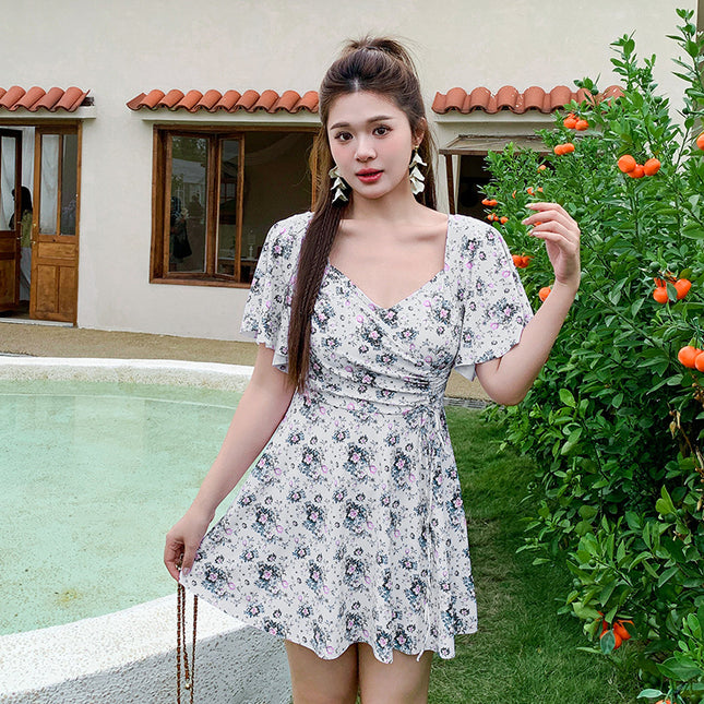 High-grade sexy swimsuit fairy fan 2025 new one-piece skirt belly-covering slimming plus size slightly fat 200kg swimsuit