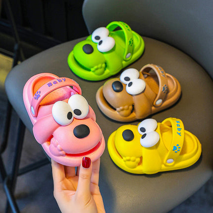 2025 new soft-soled indoor and outdoor non-slip boys rhubarb dog EVA hole shoes can be worn girls cute sandals