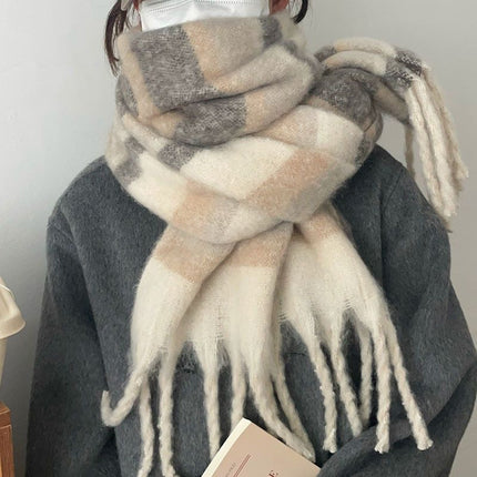 New Korean-Style Thick Striped Warm Winter Scarf for Women, High-Grade Mohair Green Neck Warmer for Men, Extended Shawl