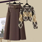 Brown sweater + coffee skirt / S