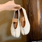 Milk white shoes / 38
