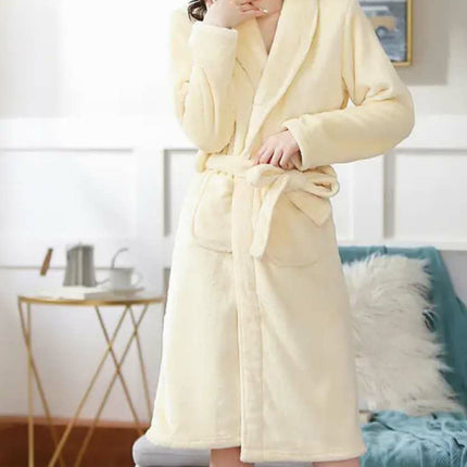 2024 New Autumn and Winter Flannel Bathrobe Flannel Nightgown Long-Sleeved Extended Bathrobe Ready-Made Home Clothes Wholesale