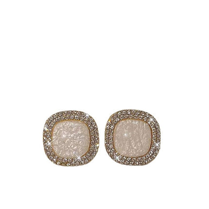 High-End Accessible Luxury Pearl Earrings for Women, French Retro Baroque Style Earrings, Women's Niche Design Earrings