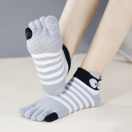 2025 new yoga socks non-slip professional women's five-finger socks pilates socks indoor sports fitness toe socks