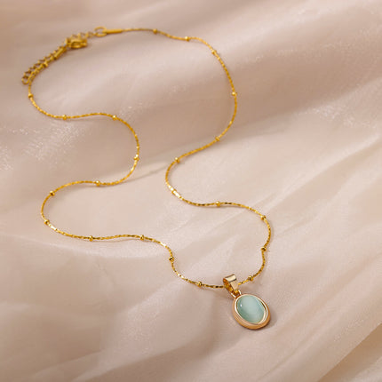 Simple Niche Entry Luxury Oval Titanium Steel Necklace Cat's Eye Pendant Clavicle Chain Elegant Design High-grade Jewelry