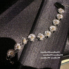 074kk platinum plated daisy bracelet ~ no box