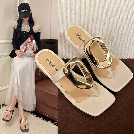 2025 New Style Square-Toe Open-Toe Thong Sandals for Outdoor Wear, Versatile Clip-Toe Casual Flat Sandals with Metal Buckle, Niche Summer Breathable Design