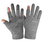 Gray missing two fingers / M