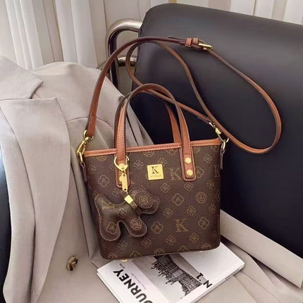 PVC Textured Bucket Tote Bag 5 Colors Retro Print / Sac Seau Tote PVC Texturé 5 Couleurs Rétro Imprimé