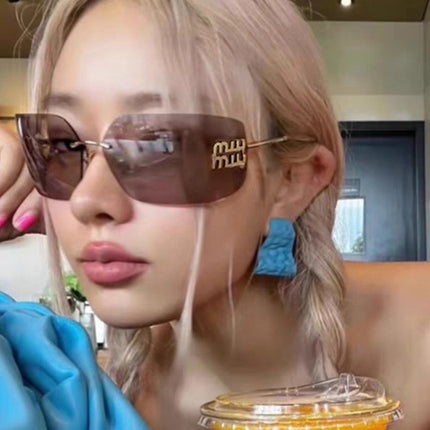European and American New Fashion Black Sunglasses Frameless Retro Ins Internet Celebrity Same Style Women's Metal Sunglasses Cross Border
