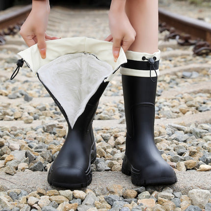 New Style Women's Rain Boots, Mid-Calf, Thickened, Wear-Resistant, Non-Slip, Trendy Rubber Shoes for Outdoor Camping and Hiking, Waterproof Women's Rain Boots