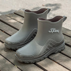 558 gray / 39
