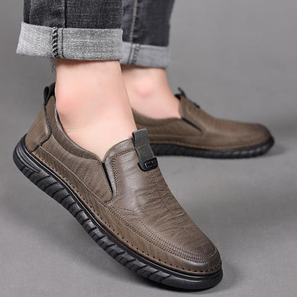 Autumn Handmade Tbottomon Men's Breathable Casual Shoes, Trendy and Versatile Men's Lazy Slip-On Leather Shoes