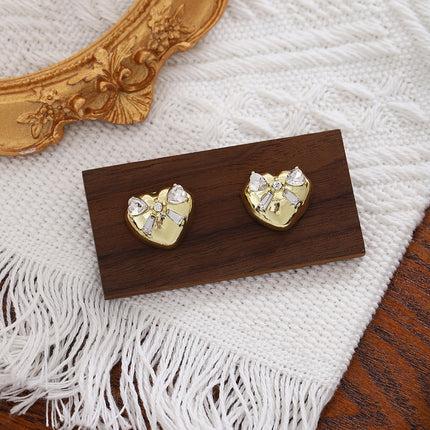 European and American Style Simple Elegant Metal Wind Ring Earrings Retro Exaggerated Irregular Electroplating High-grade Earrings for Women