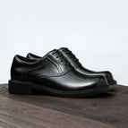 Black / 37