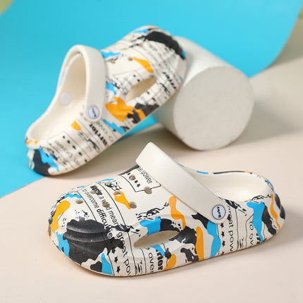 Boys Slippers Hole Shoes 2024 New Summer Children's Non-Slip Deodorant Sandals Soft Sole Outer Wear Boys Beach Shoes