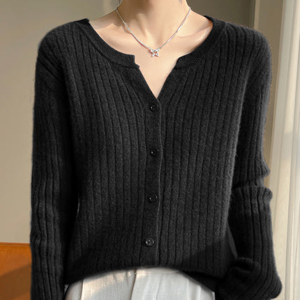 Autumn and Winter New Versatile Loose Sweater Niche Short Cardigan with Round V-Neck Design Ribbed Knit for Women