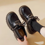 Black / 35