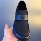 Black / 39