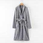 A silver robe (men and women of the same style) / M -40.00 kg-5.00 kg