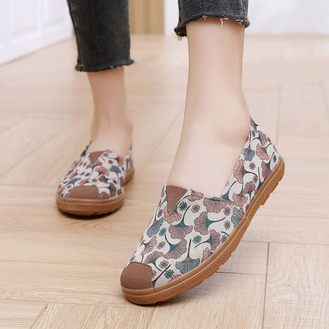 Lu Tai Mom Shoes Flat Shoes Cloth Shoes Women's Shoes Soft Sole Not Tired Foot Slip-on Casual Shoes Single Shoes Elderly Shoes