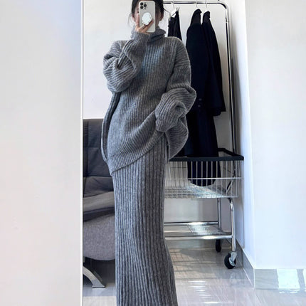 High-end Light Luxury Socialite French Retro Turtleneck Sweater Cold Style Fashion Two-piece Suit Simple Skirt Elegant