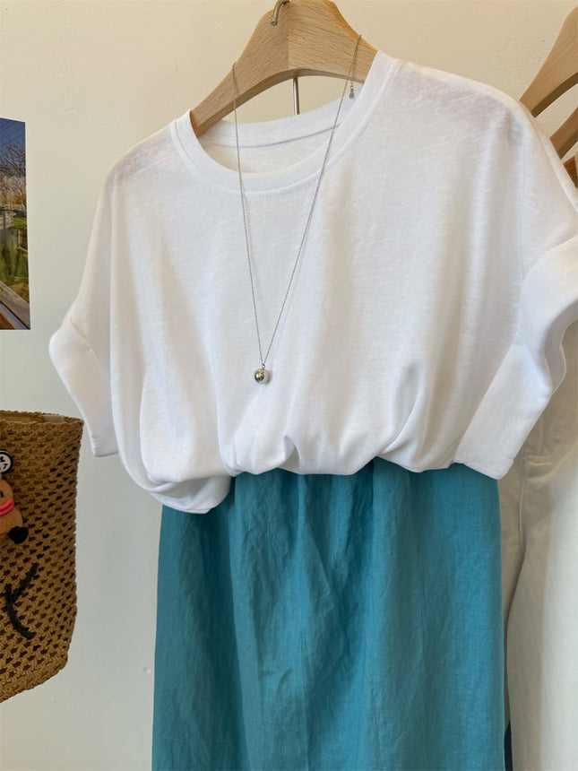 Muyang Recommends It! Minimalist, Relaxed Style Short-Sleeve T-Shirt for Women with Front Short and Back Long Design and Decorative Buttons on the Back
