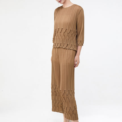 Women's Spring Women's Suits, High-End Pleated Clothes, a Complete Set of T-Shirts, Tops, Straight Pants, Miyake Two-Piece Set