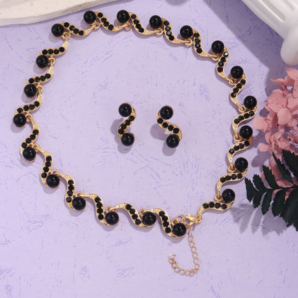 Factory Direct batch cross-border European and American Foreign trade new S-shaped alloy pearl necklace earrings Women's Light luxury niche clavicle chain