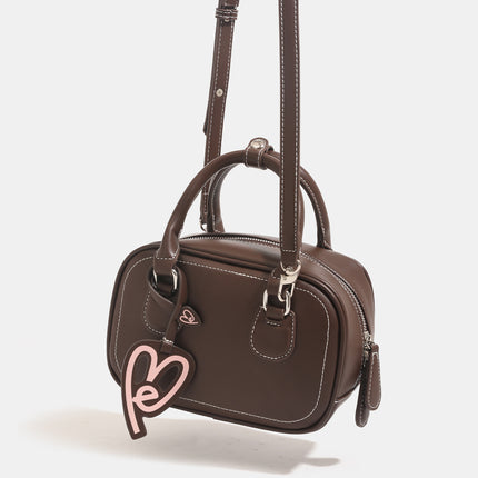 Niche Toast Bag Women's Large Capacity Tote Bag Commuting Shoulder Underarm Bag 2024 New Portable Bowling Bag