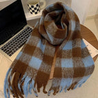 Quality circle yarn plaid blue