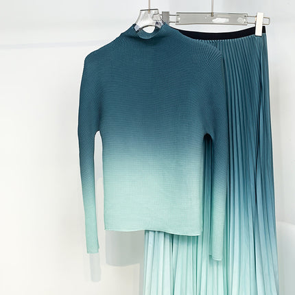 Textured Pleated Bottoming Shirt for Women, Elegant High Collar, Slim Fit, Miyake Non-Balling Gradient Long-Sleeved T-Shirt Top
