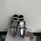 Black / 35